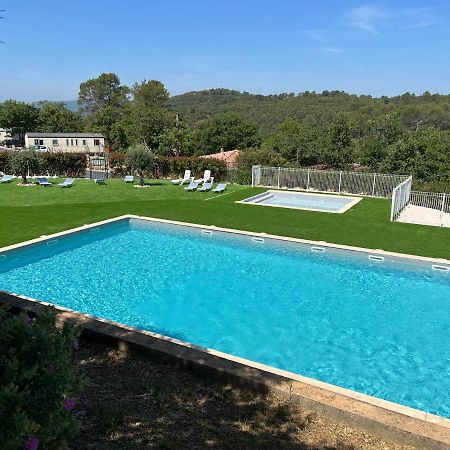Joli Mobil-Home De Vacances, Ideal Pour Les Familles Rocbaron Exterior foto
